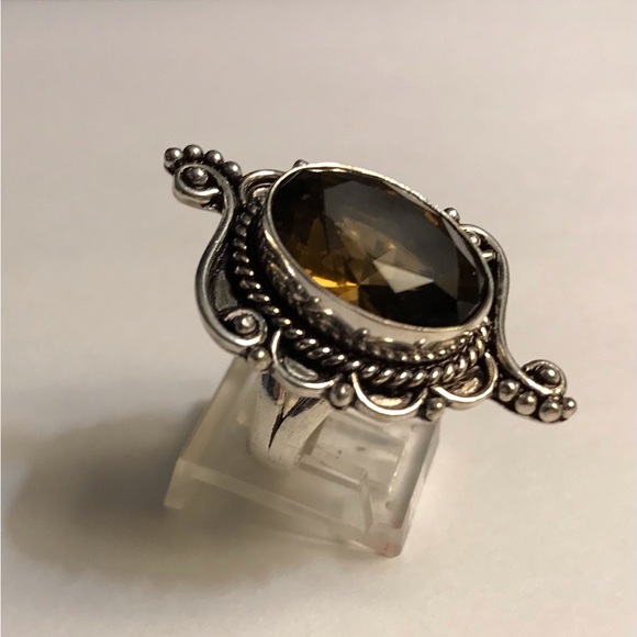 Stunning 925 Sterling Silver Ring - Picture 2 of 4